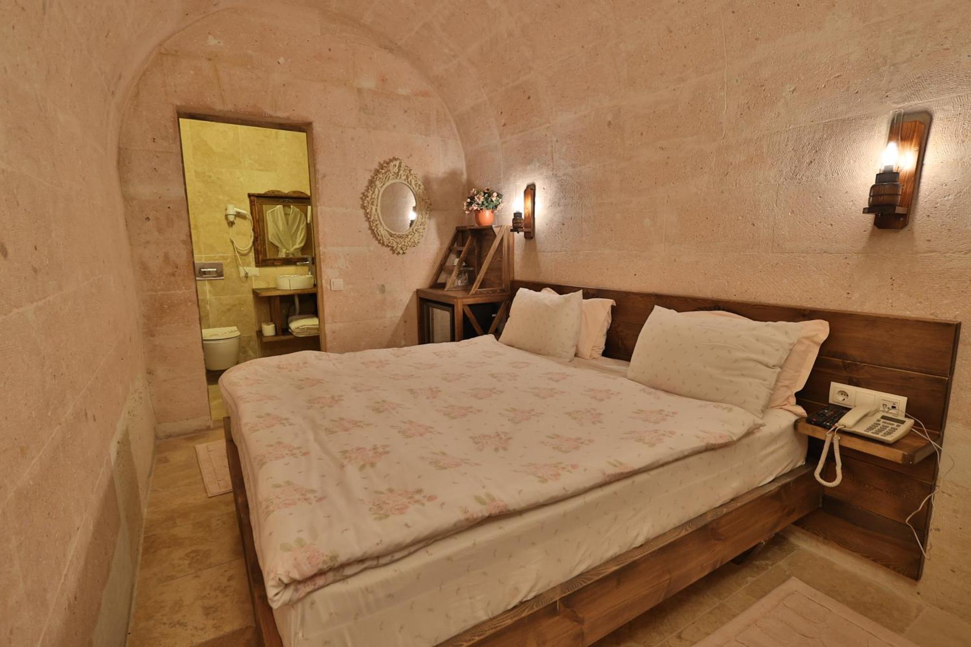 เดมิซอส เคฟ โฮเต็ล Hotel อูร์กุบ ภายนอก รูปภาพ