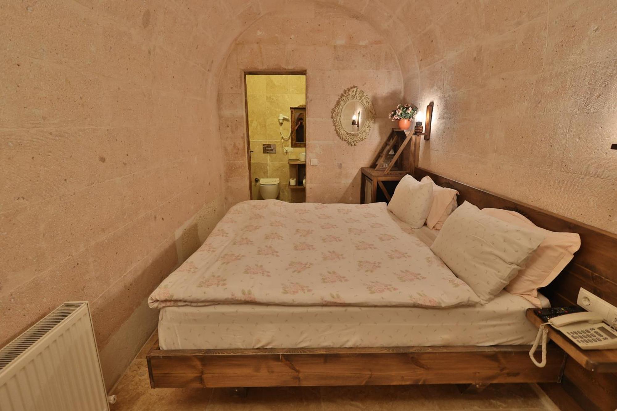 เดมิซอส เคฟ โฮเต็ล Hotel อูร์กุบ ภายนอก รูปภาพ