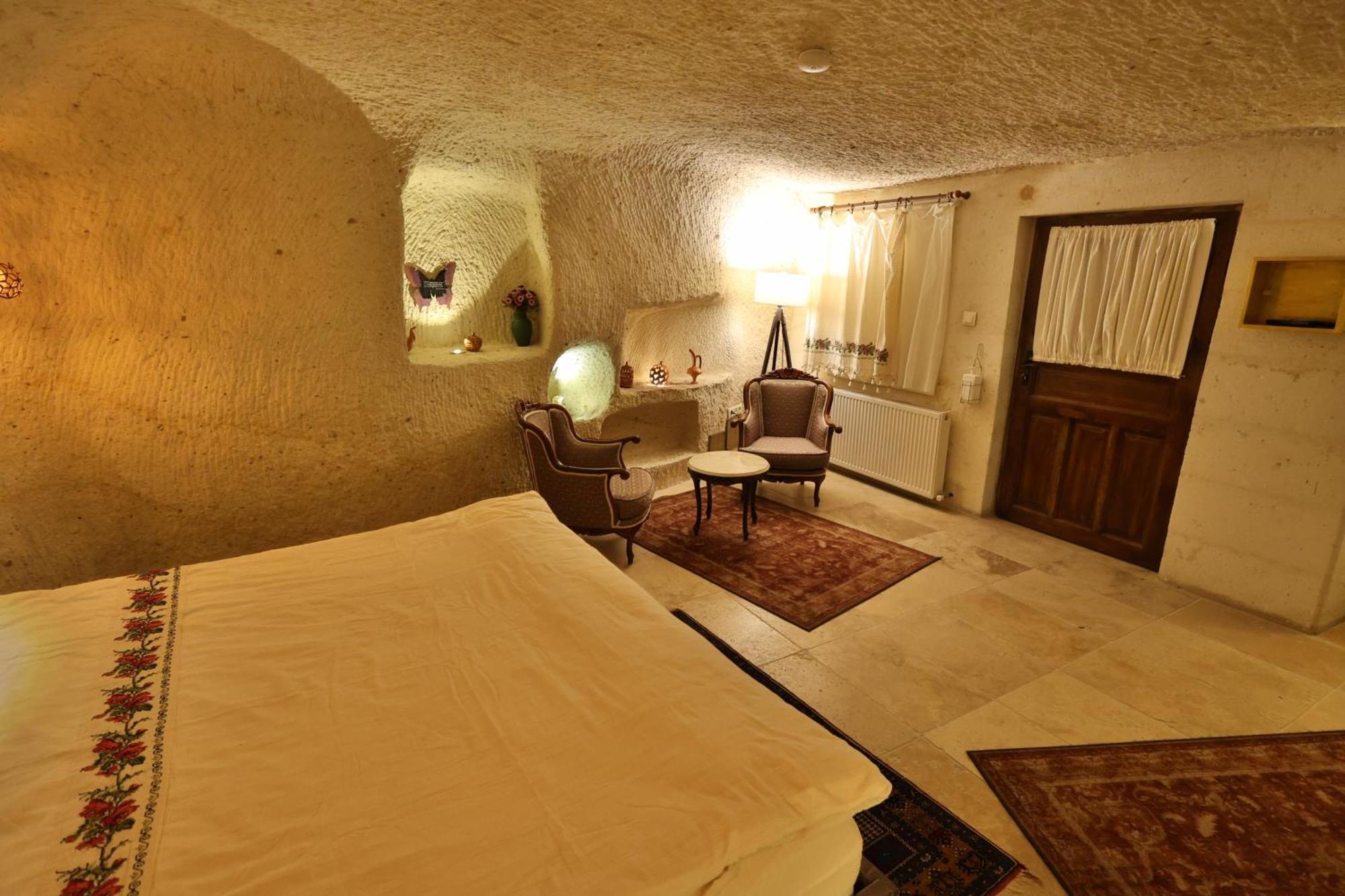 เดมิซอส เคฟ โฮเต็ล Hotel อูร์กุบ ภายนอก รูปภาพ